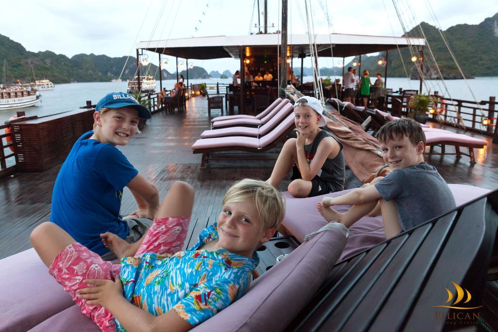 Pelican Classic Cruise Hạ Long Exterior foto